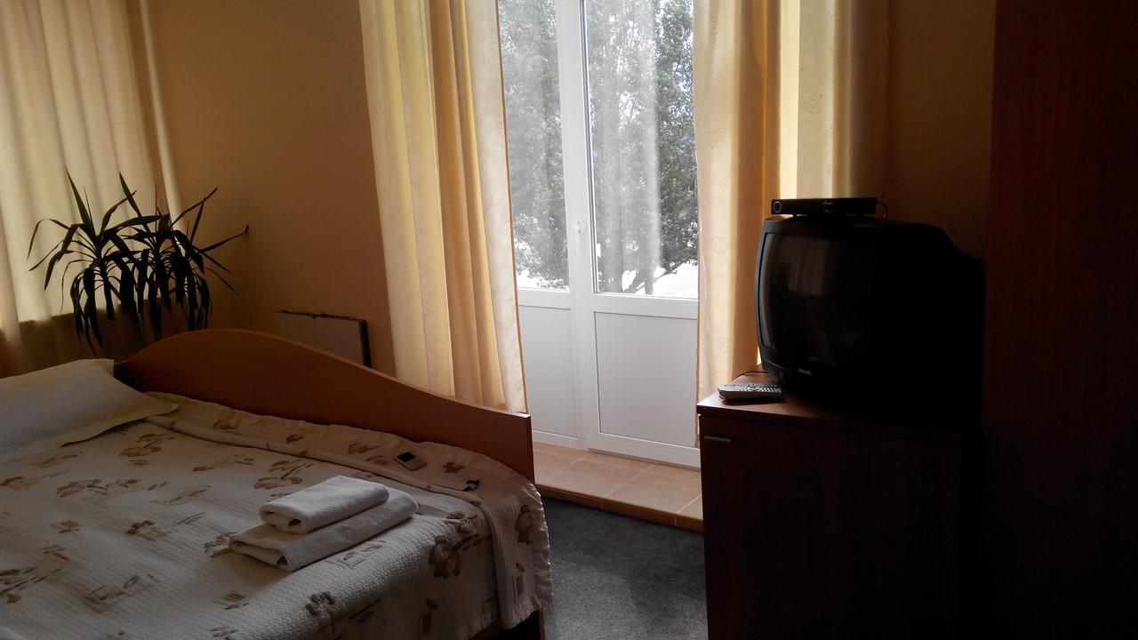 Hotel Avatar Oleksandriia Buitenkant foto