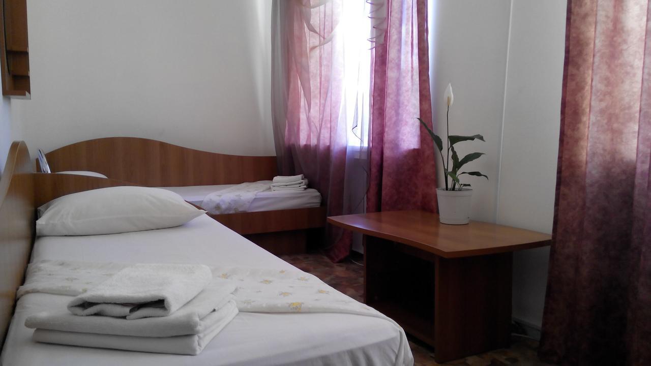 Hotel Avatar Oleksandriia Buitenkant foto